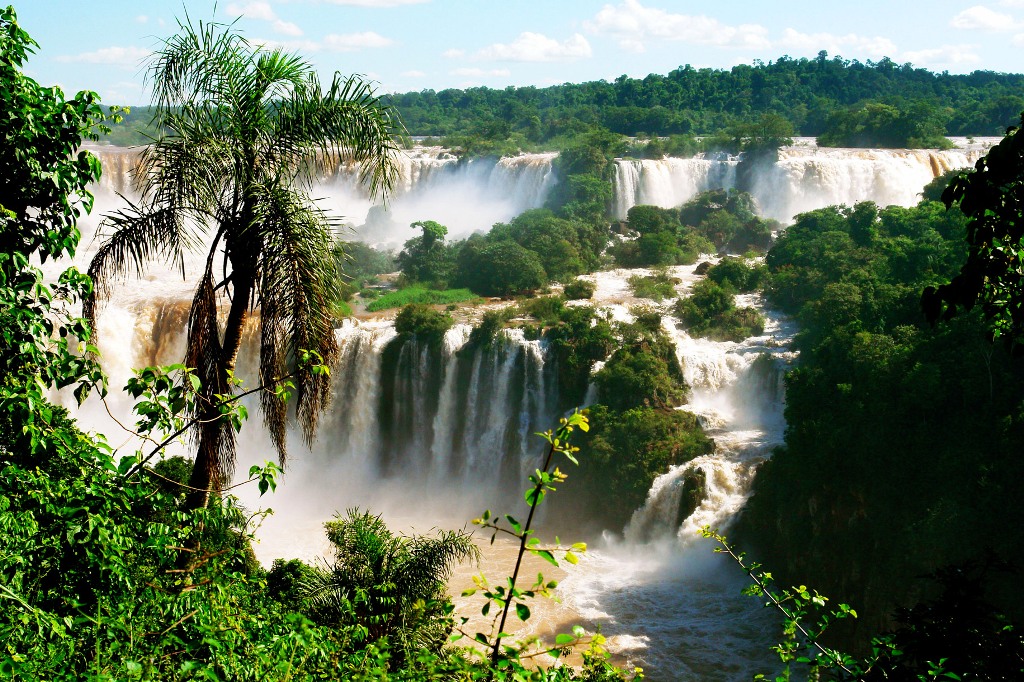 Iguazu Falls, Argentina/ Brazil